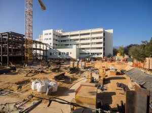 Santa Barbara Cottage Hospital is expanding to more than 700,000 square feet and making seismic improvements. (Nik Blaskovich)